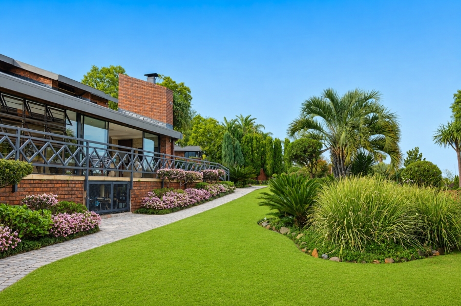 4 Bedroom Property for Sale in Wilkoppies North West